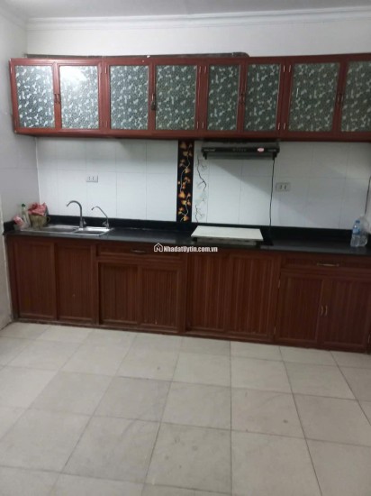 Chính chủ cho thuê nhà nguyên căn tại địa chỉ số 14 ngách 35, ngõ 15 Phương Mai, quận Đống Đa Hà Nội